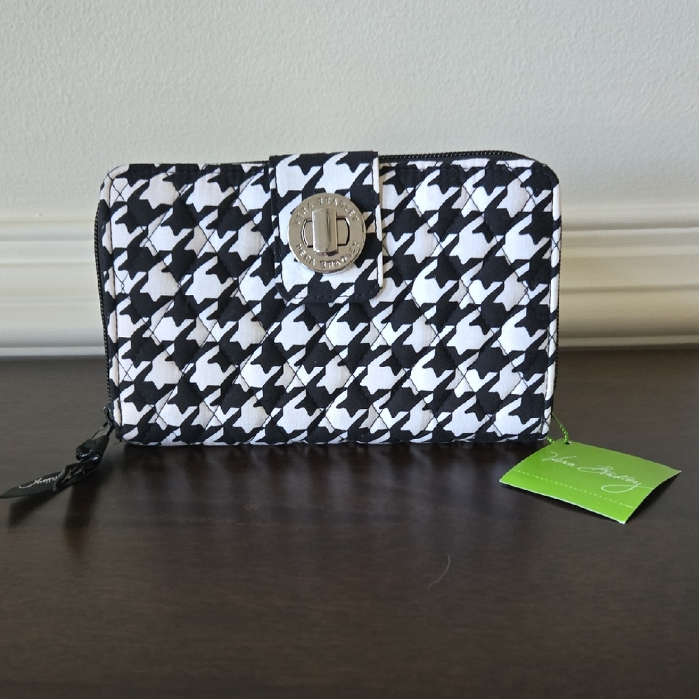 Vera Bradley Black and White Houndstooth Wallet